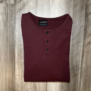 Cuts Pyca Pro Elongated Long Sleeve Henley Tee - Large